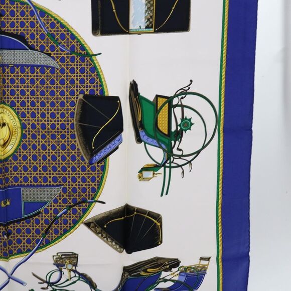 Pre Loved Hermes  Carre 90 - Picture 5 of 15